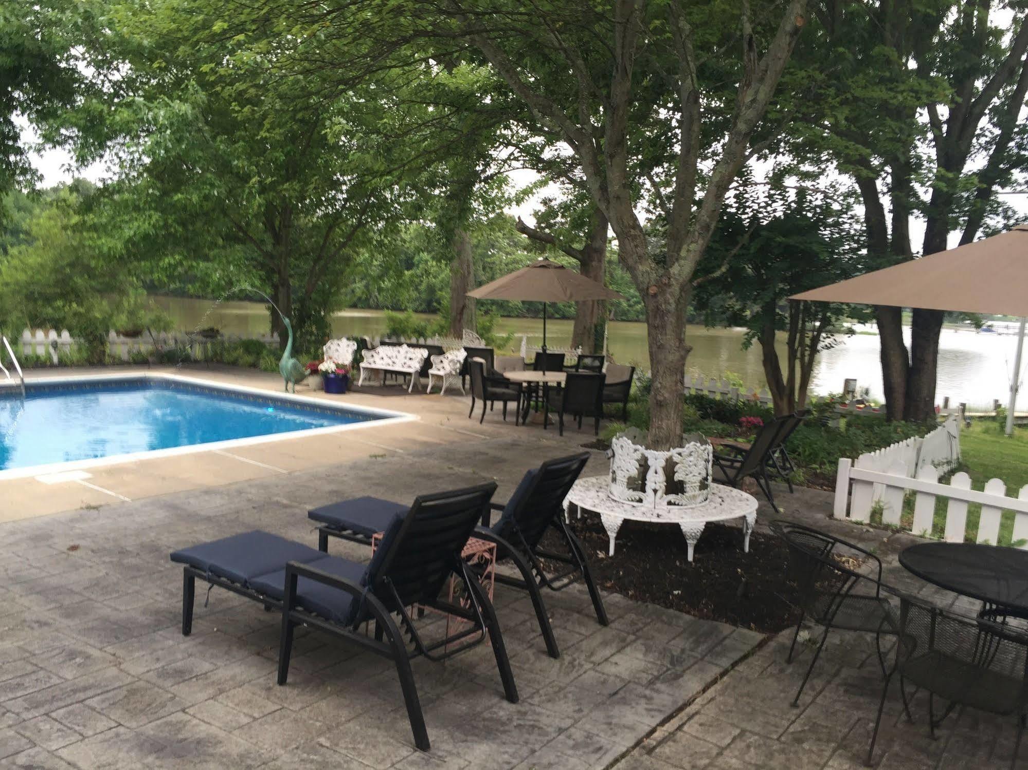 Miles River Guest House Easton Exterior foto