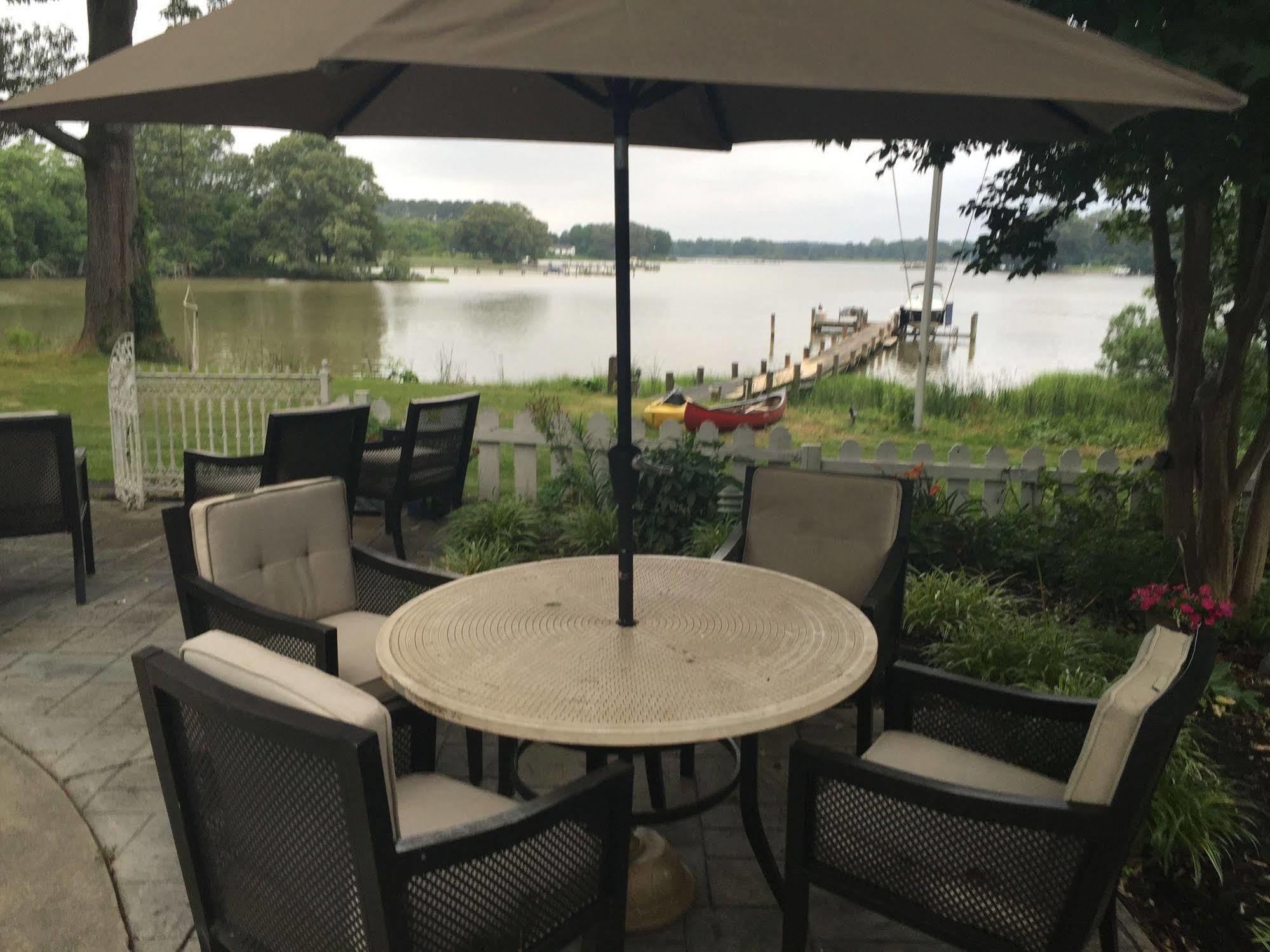 Miles River Guest House Easton Exterior foto